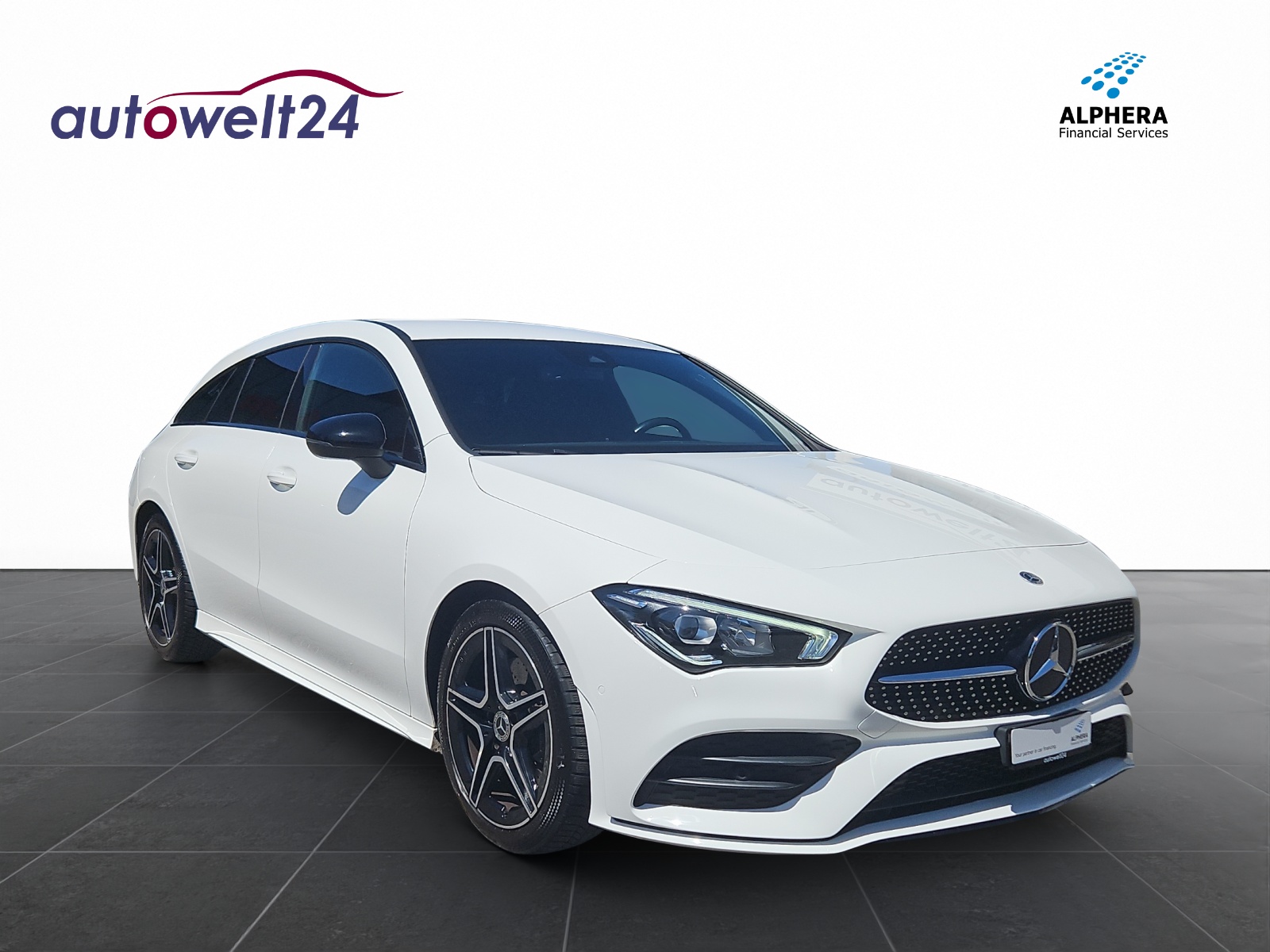 MERCEDES-BENZ CLA Shooting Brake 220 d 4Matic AMG Line-image-2