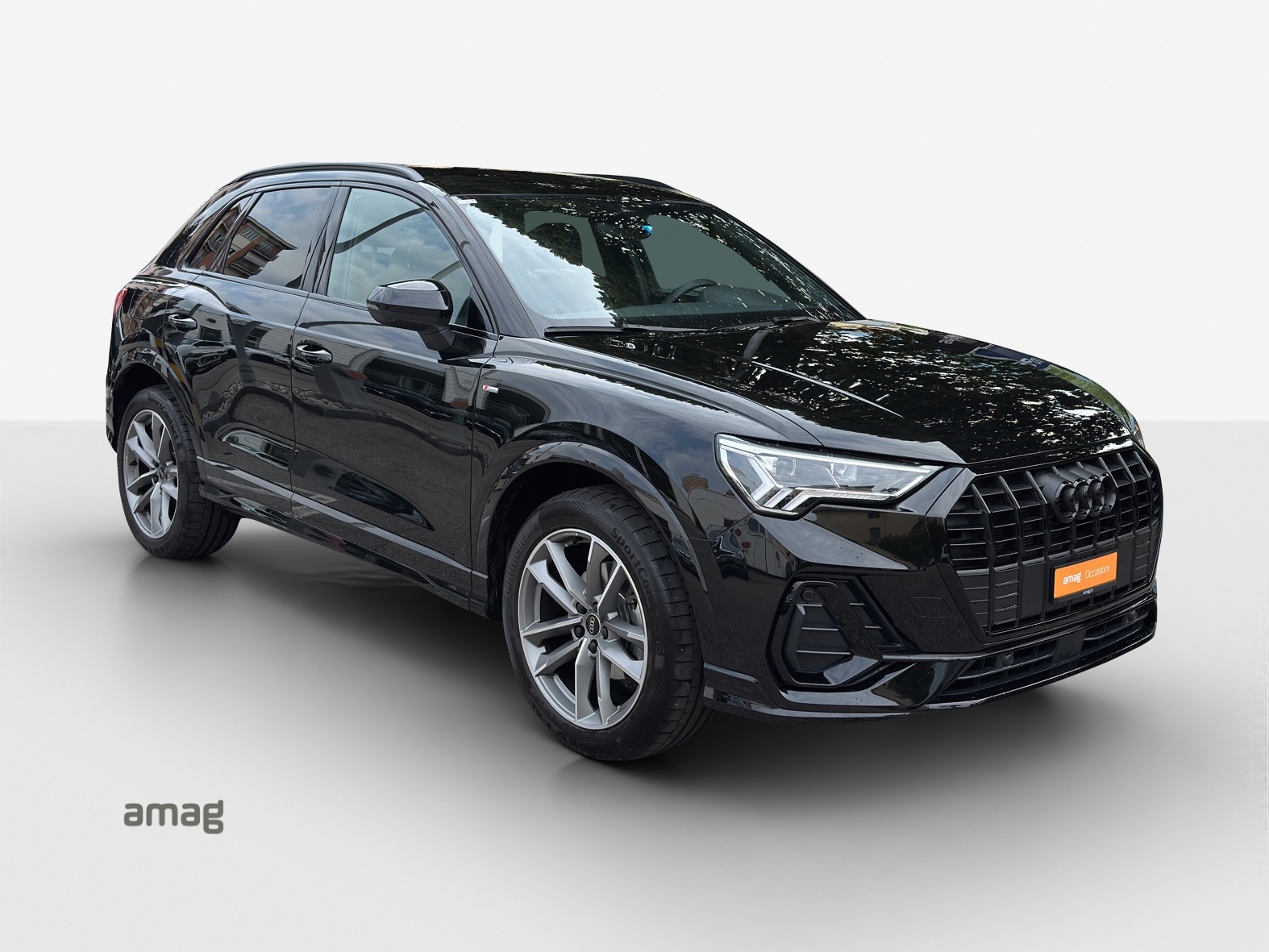 AUDI Q3 35 TFSI S line Attraction S-tronic-image-5