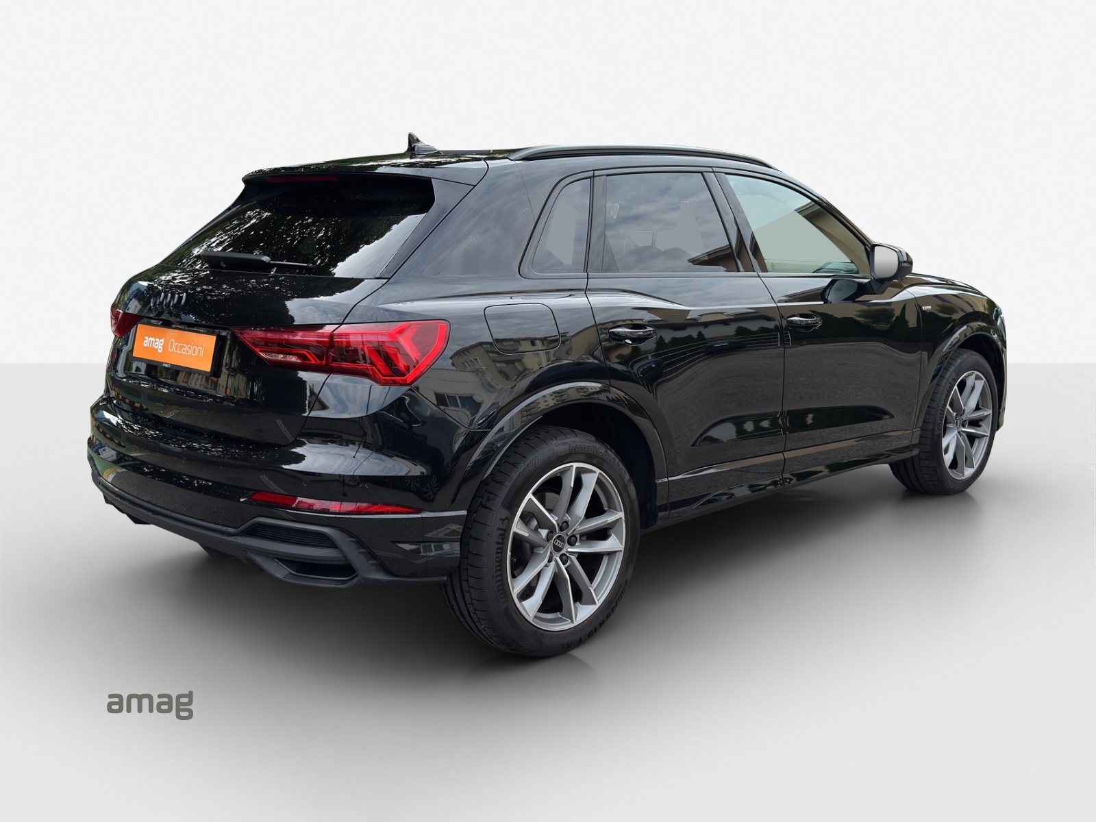 AUDI Q3 35 TFSI S line Attraction S-tronic-image-4