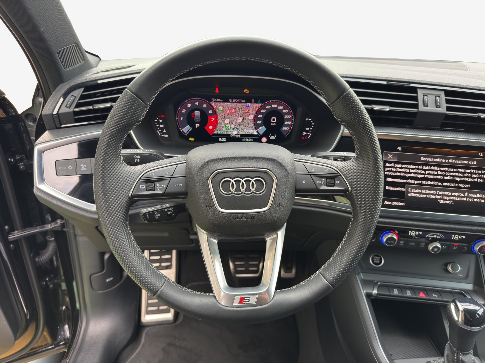 AUDI Q3 35 TFSI S line Attraction S-tronic-image-9