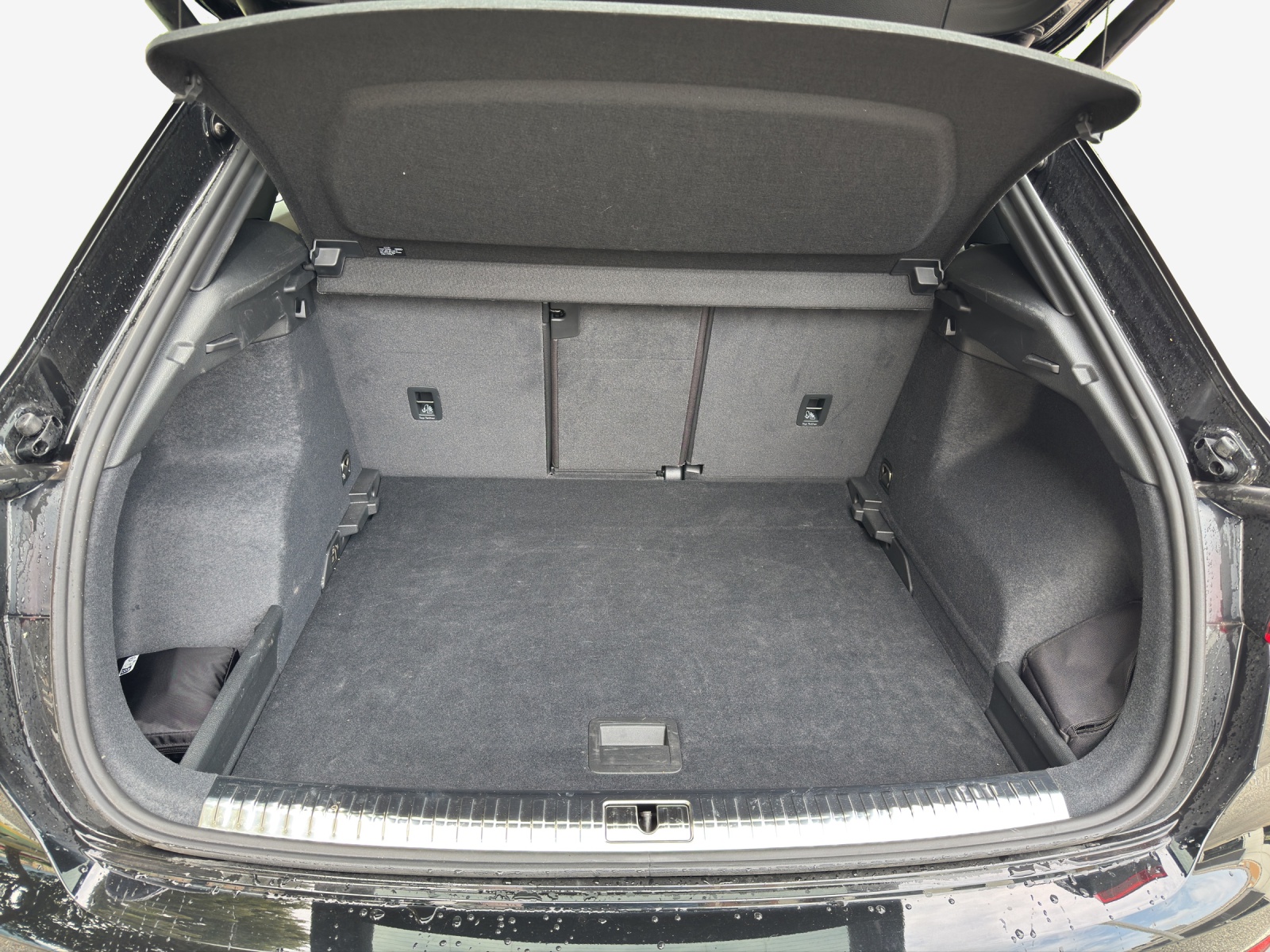 AUDI Q3 35 TFSI S line Attraction S-tronic-image-12