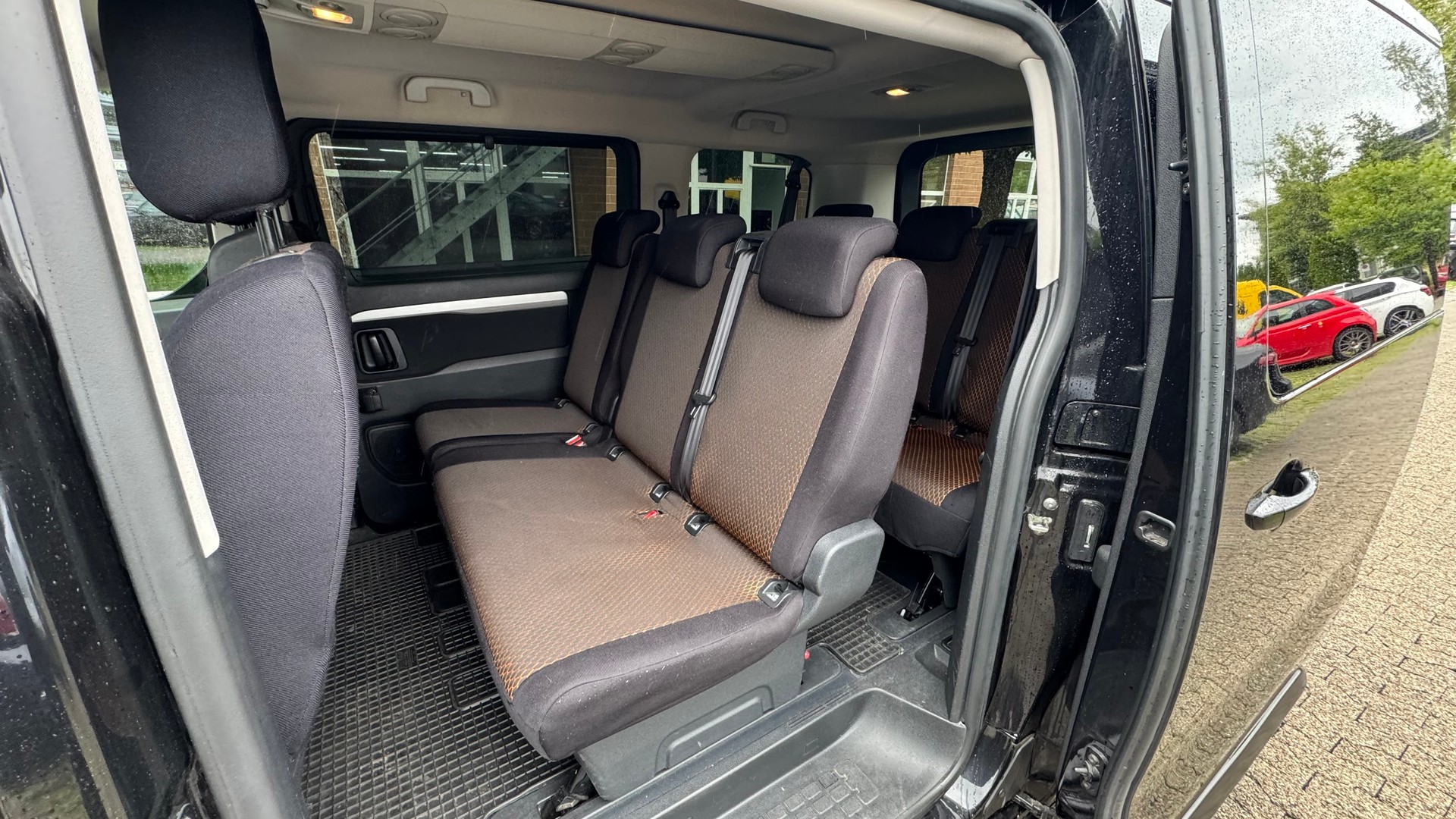 CITROEN Spacetourer 2.0 BlueHDi Business M-image-7