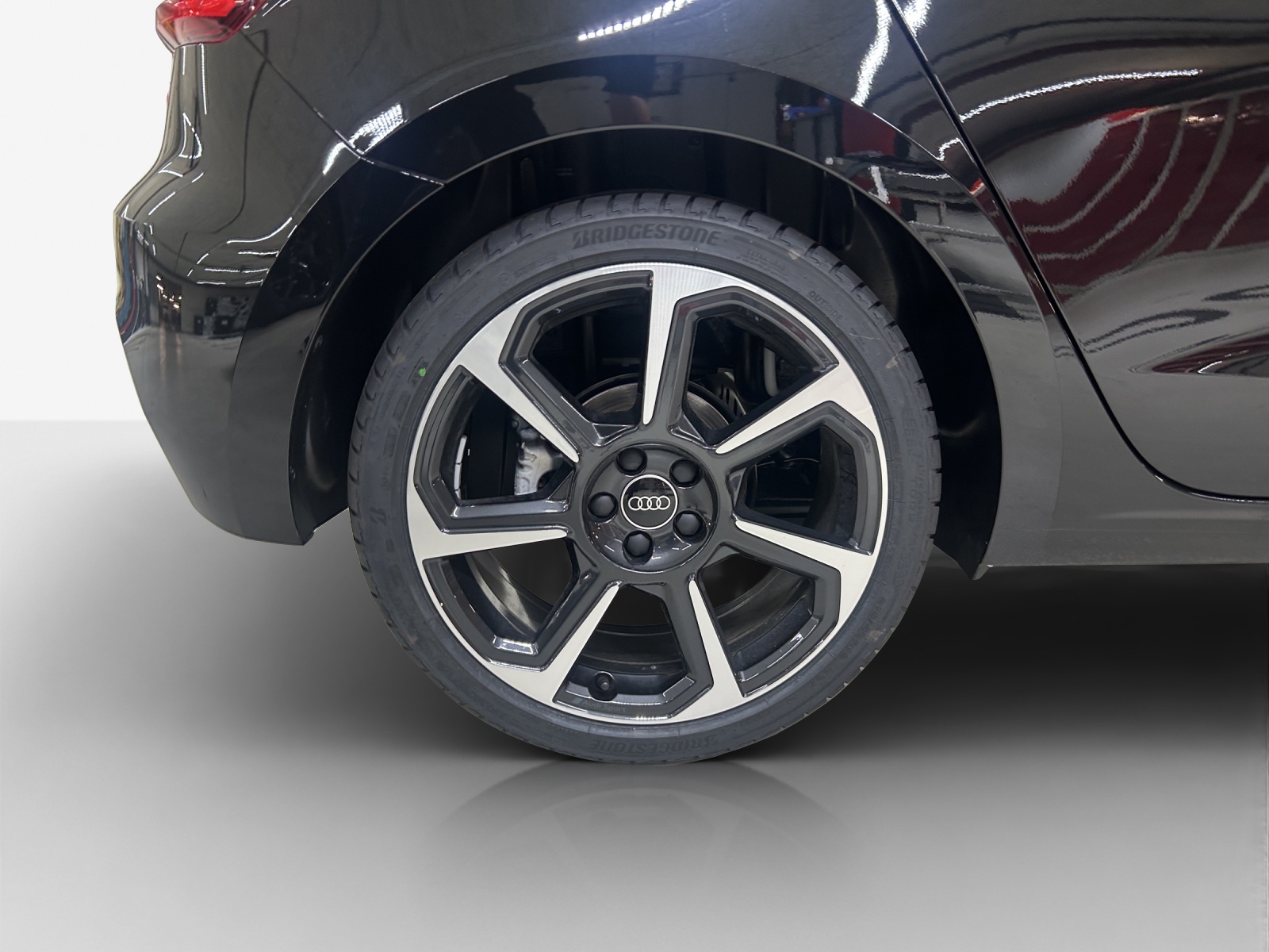AUDI A1 Sportback 30 TFSI Attraction S-tronic-image-13