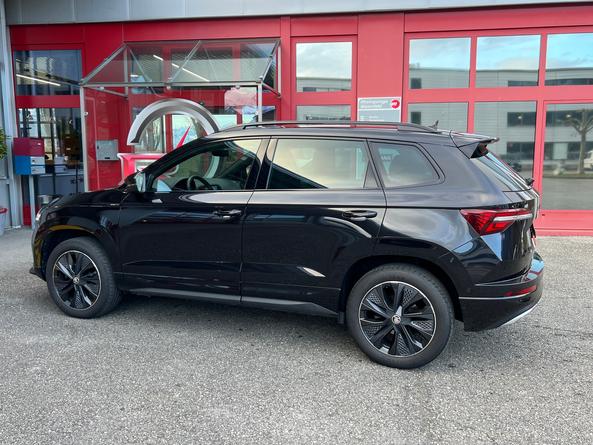 SKODA Karoq 2.0 TSI SportLine 4x4 DSG-image-3