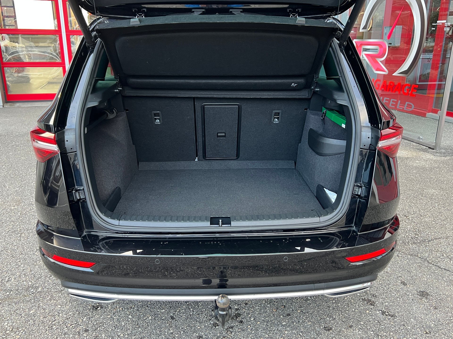 SKODA Karoq 2.0 TSI SportLine 4x4 DSG-image-5
