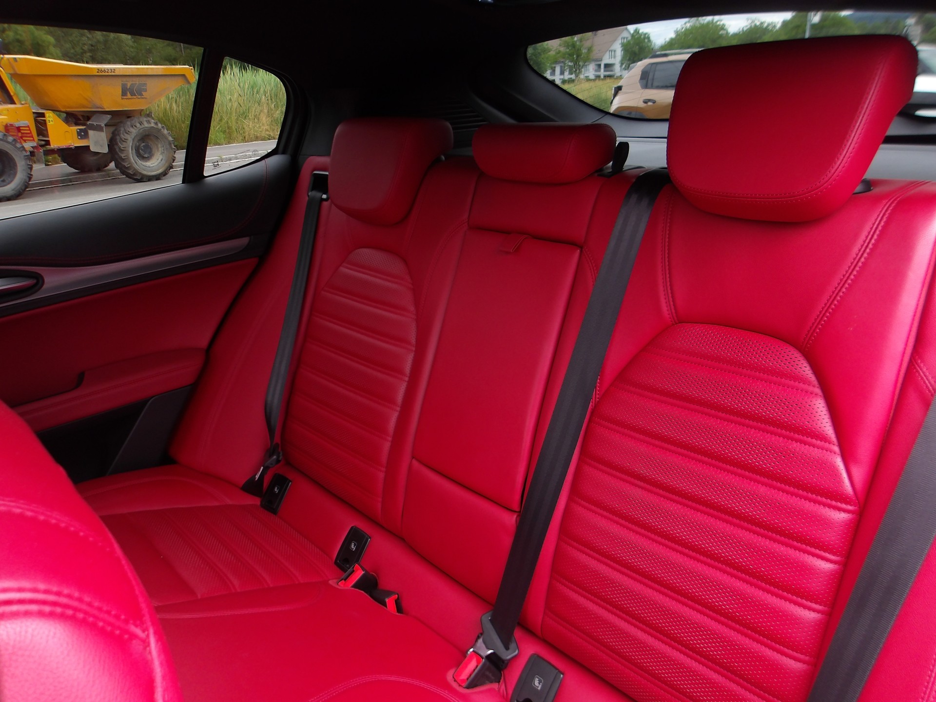 ALFA ROMEO Stelvio 2.0 Super Q4 Automatic-image-12