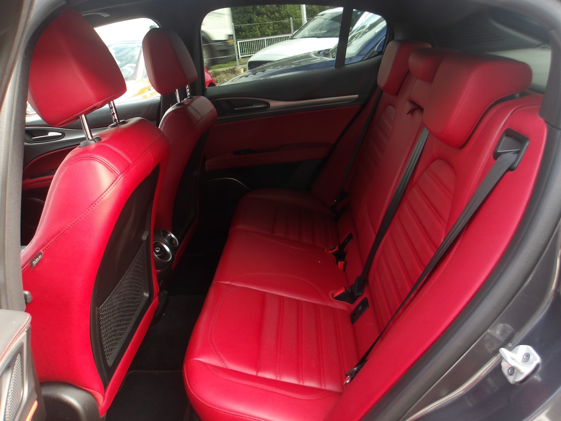 ALFA ROMEO Stelvio 2.0 Super Q4 Automatic-image-14