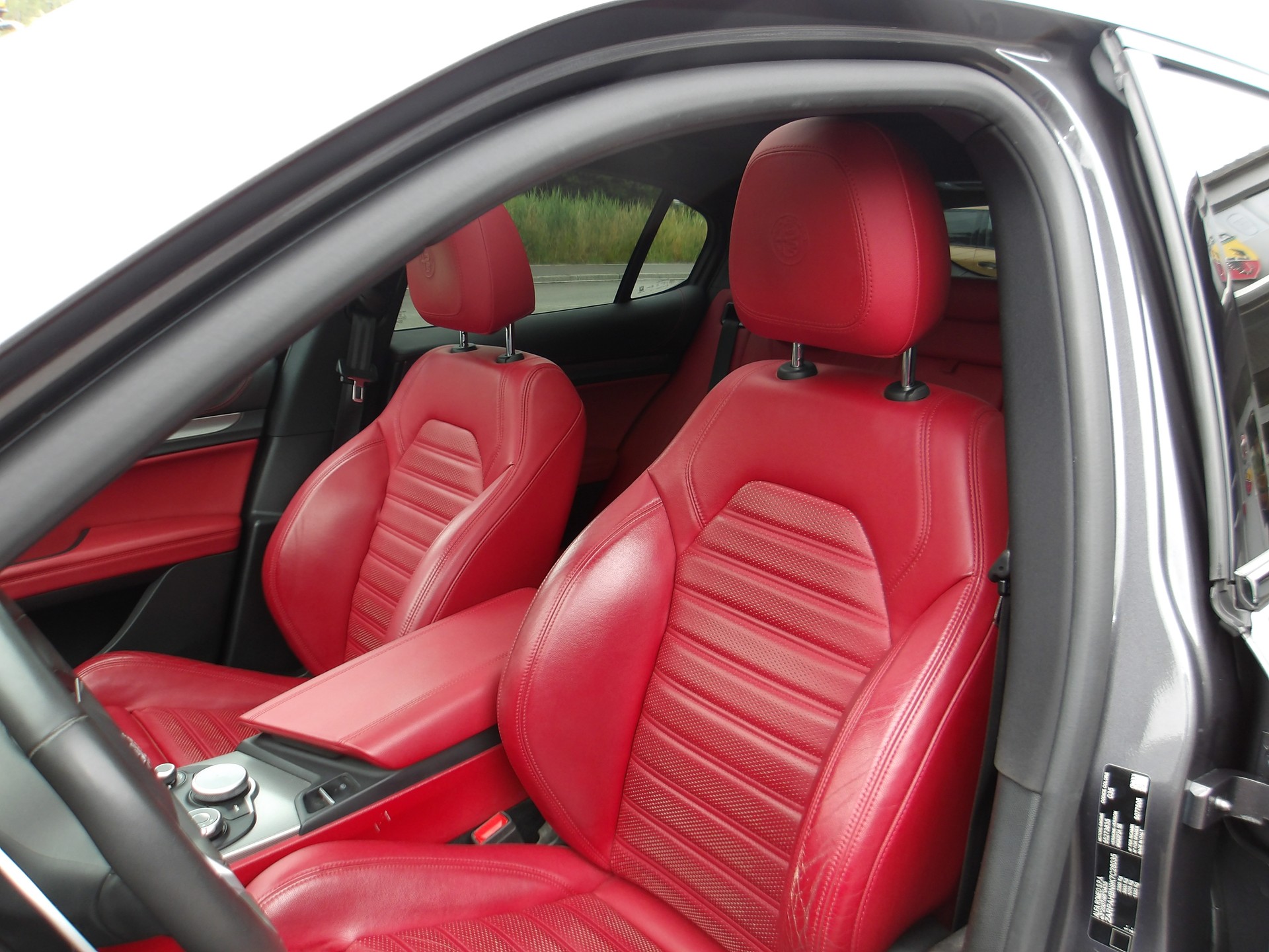 ALFA ROMEO Stelvio 2.0 Super Q4 Automatic-image-9