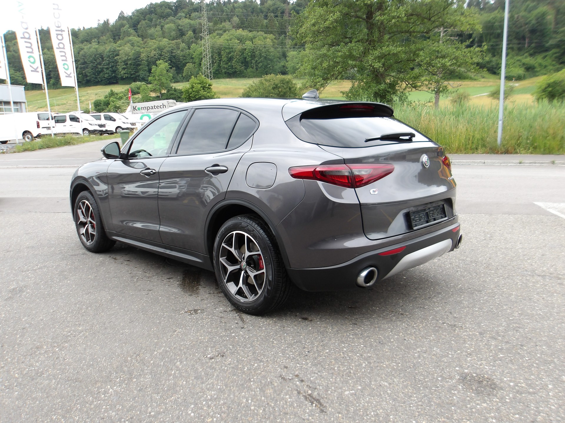 ALFA ROMEO Stelvio 2.0 Super Q4 Automatic-image-2