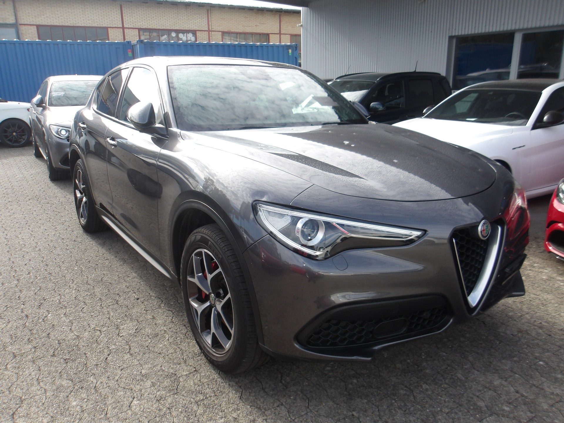 ALFA ROMEO Stelvio 2.0 Super Q4 Automatic-image-2