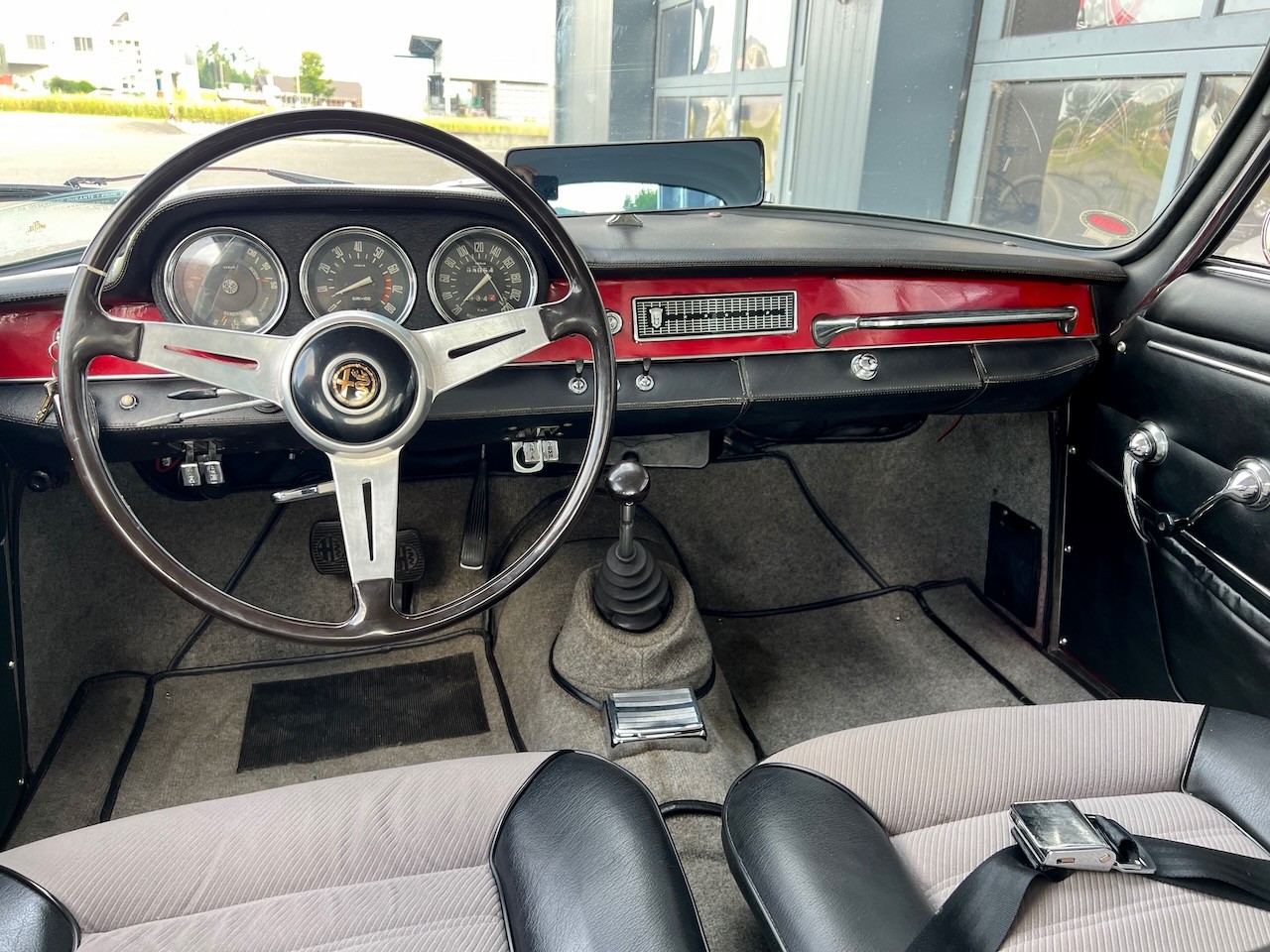 ALFA ROMEO Giulia Sprint 1600-image-10