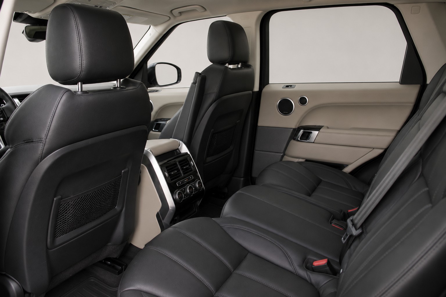 LAND ROVER Range Rover Sport 3.0 SDV6 HSE Dynamic Automatic-image-9