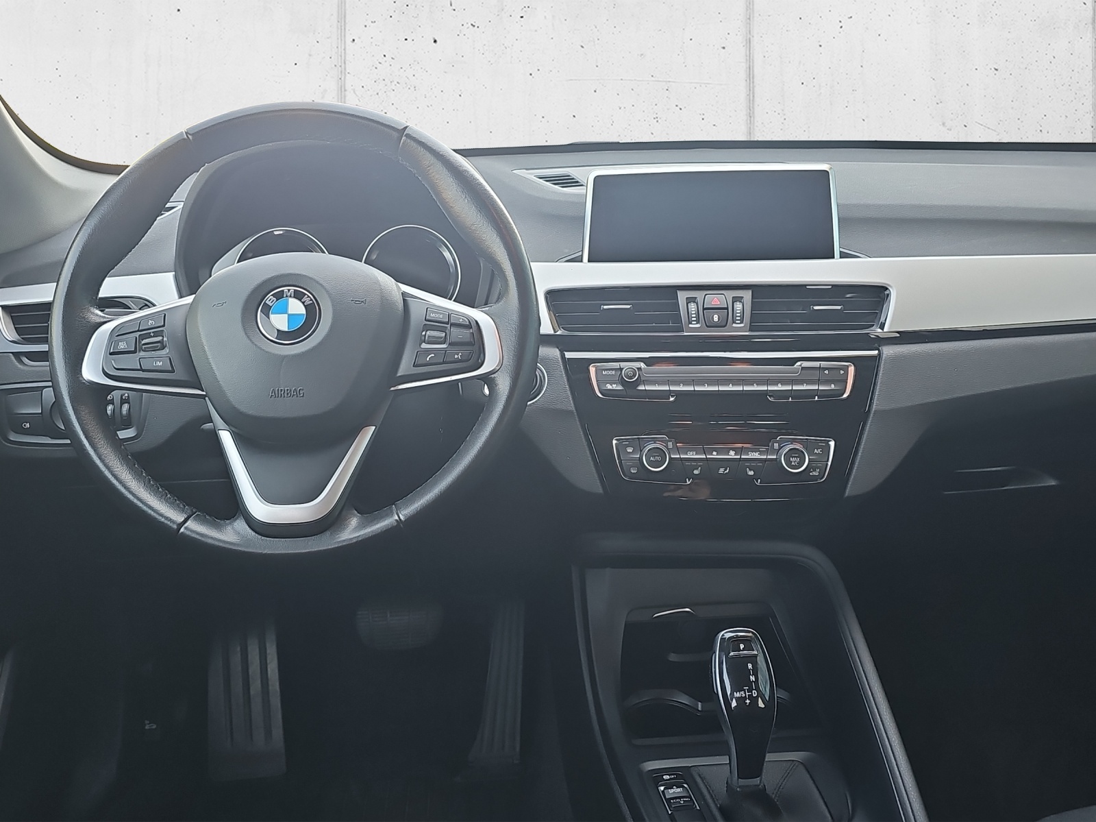 BMW X1 xDrive 25d-image-14