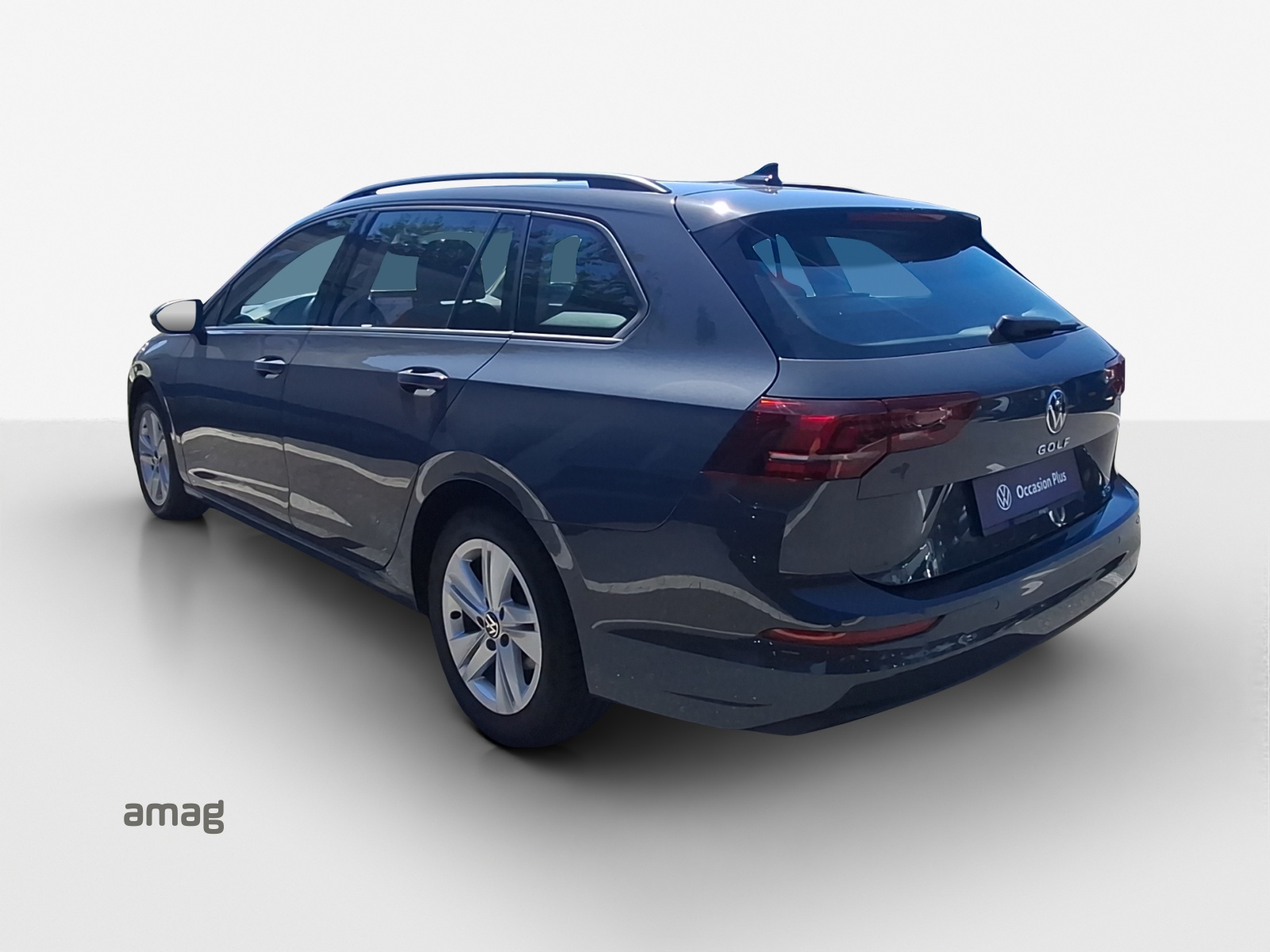 VW Golf Variant 1.5 eTSI mHEV Life DSG-image-2