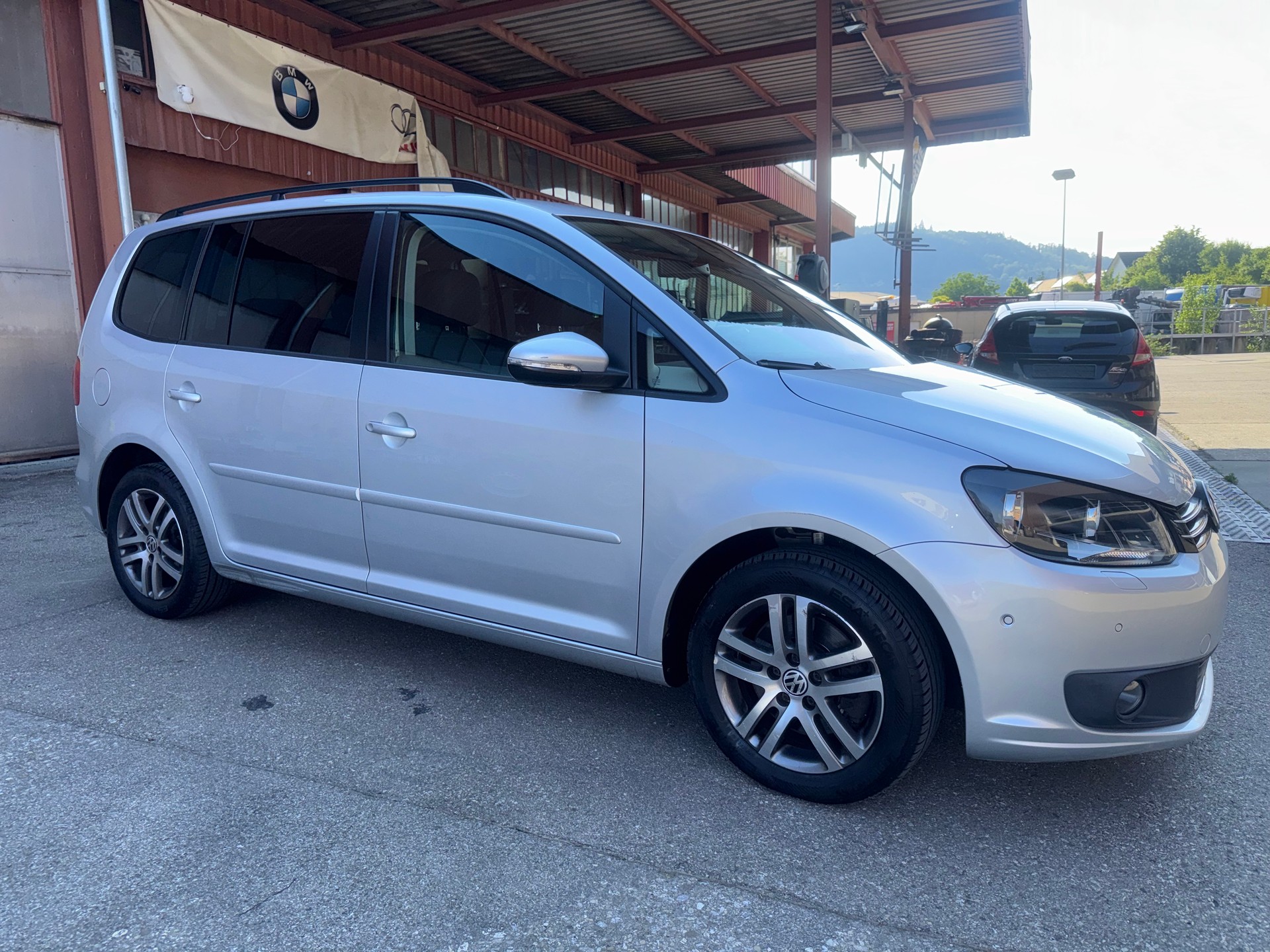 VW Touran 1.4 TSI Comfortline DSG-image-4