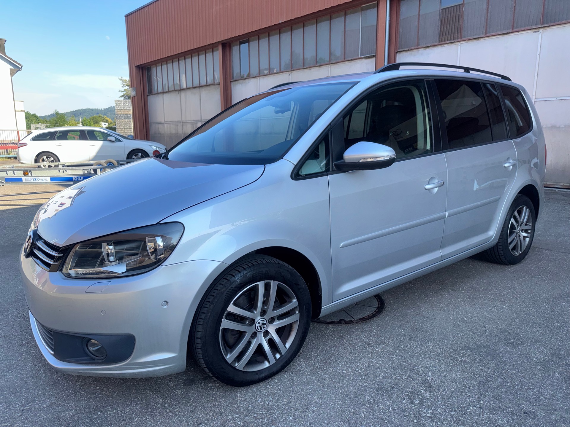 VW Touran 1.4 TSI Comfortline DSG-image-0