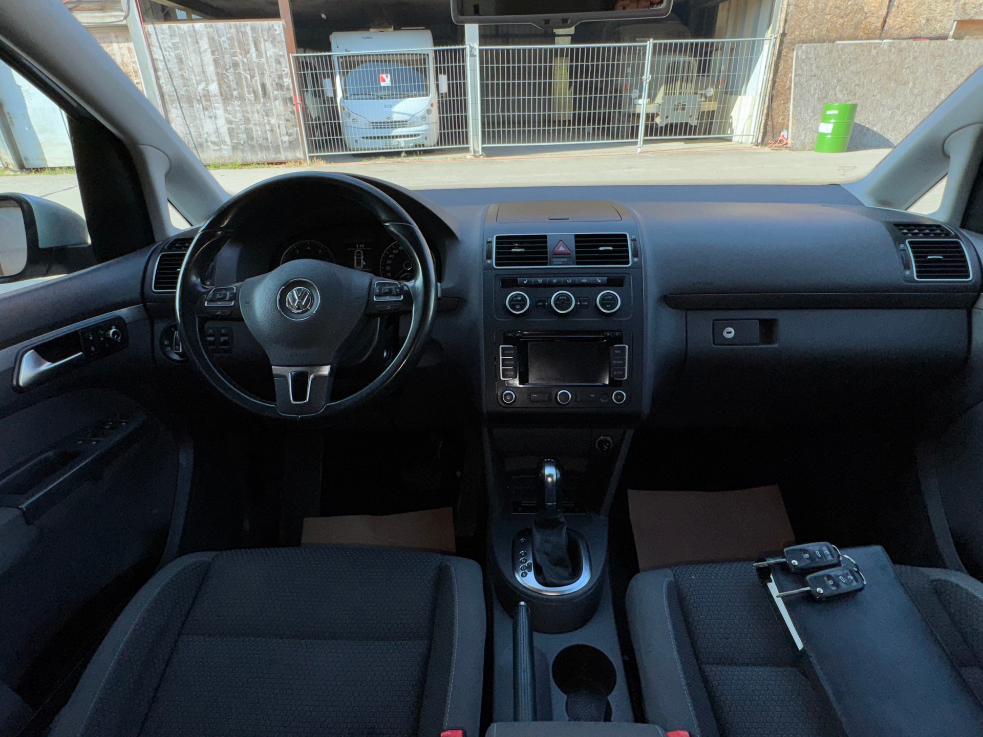 VW Touran 1.4 TSI Comfortline DSG-image-12