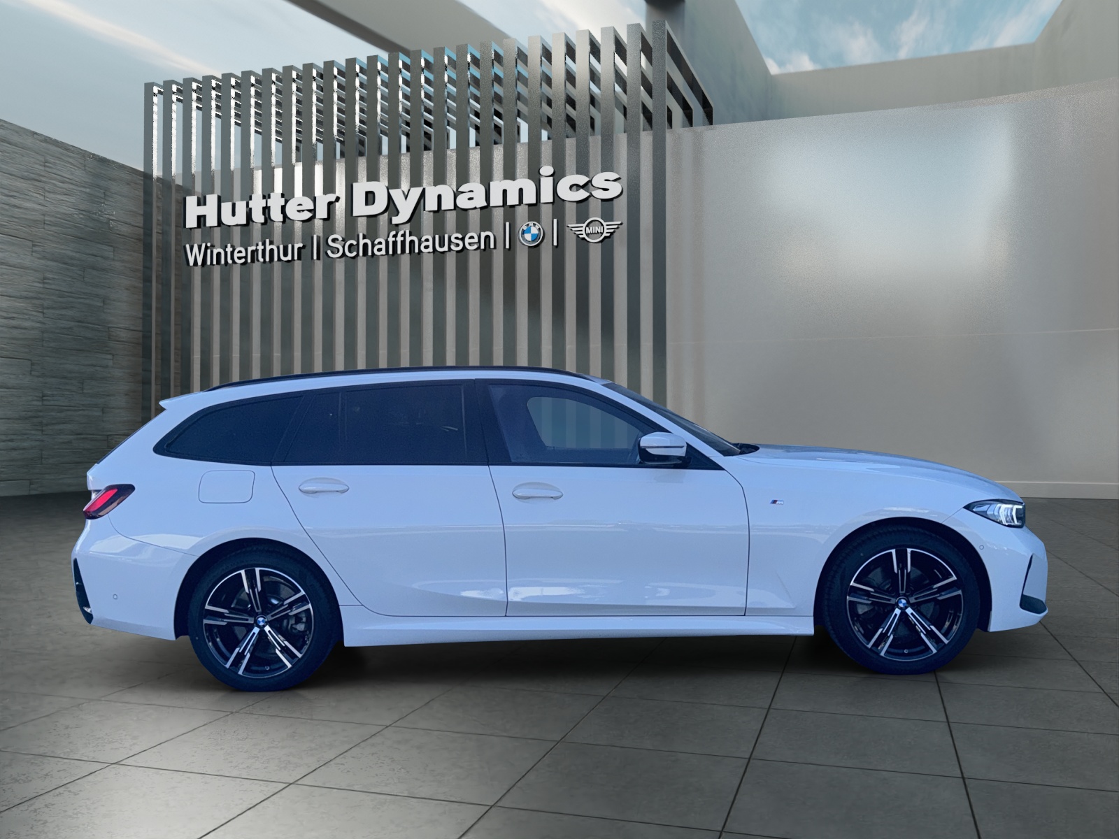 BMW 330e xDrive Touring M Sportpaket-image-4