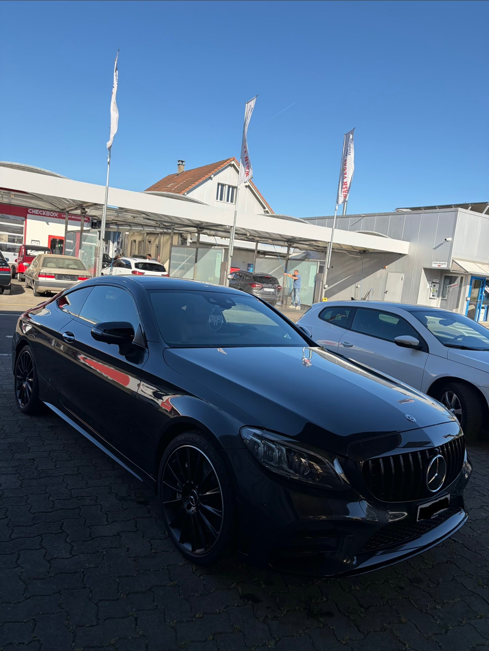 MERCEDES-BENZ C 43 AMG 4matic-image-9