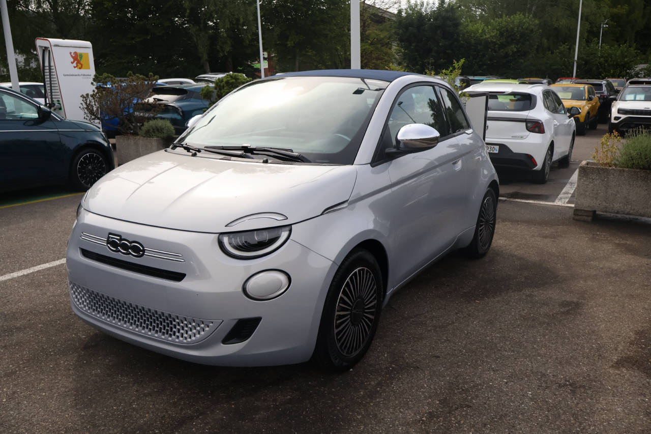 FIAT 500 Cabrio 1.0 Hybrid Dolcevita-image-6