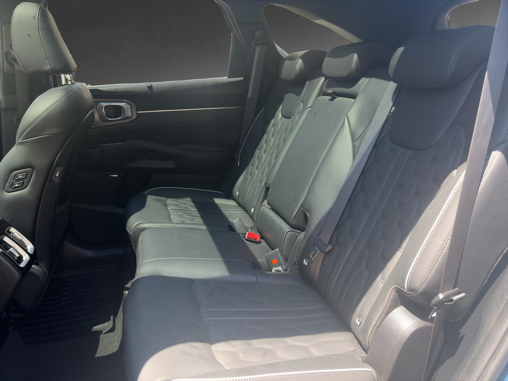 KIA Sorento 2.2 SmartD Style-image-11