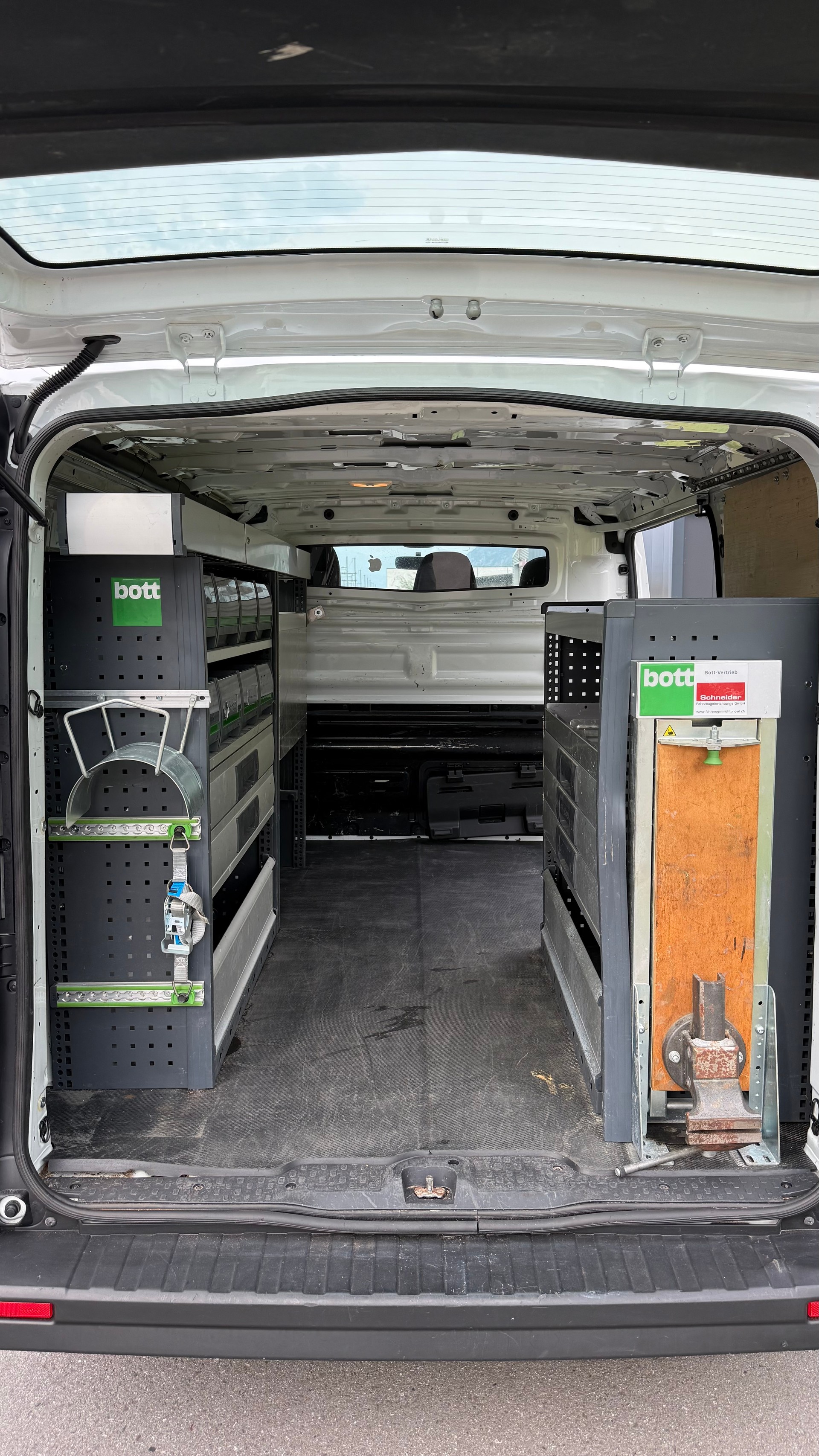 OPEL Vivaro 1.6 CDTI 2.9t L1H1-image-14