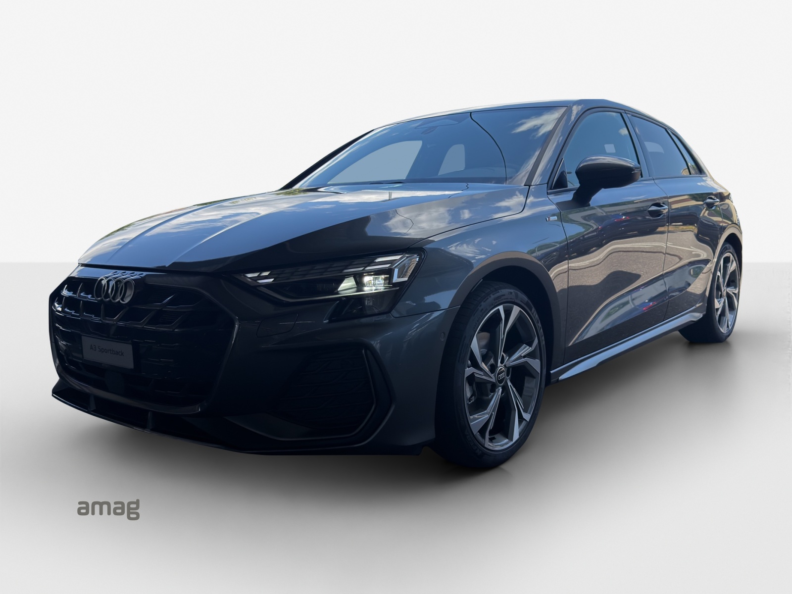 AUDI A3 Sportback TFSI 110 kW S line Attraction S tronic-image-0