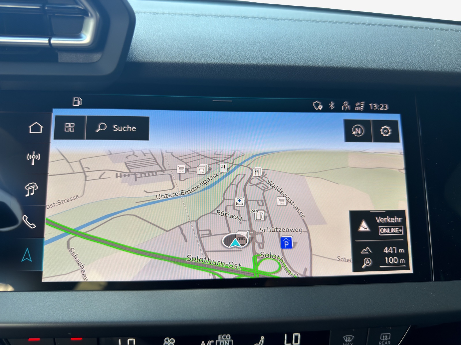AUDI A3 Sportback TFSI 110 kW S line Attraction S tronic-image-13