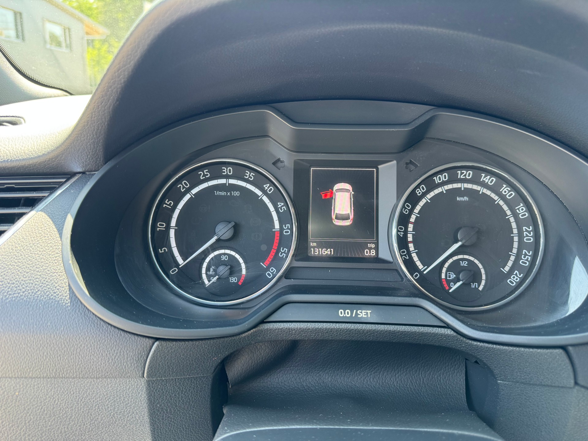 SKODA Octavia Combi 2.0 TDI RS 4x4 DSG-image-14