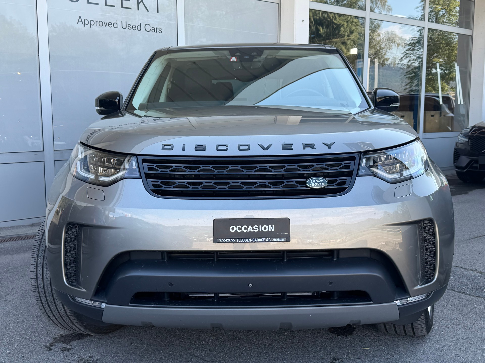 LAND ROVER Discovery 3.0 SDV6 HSE Automatic-image-25