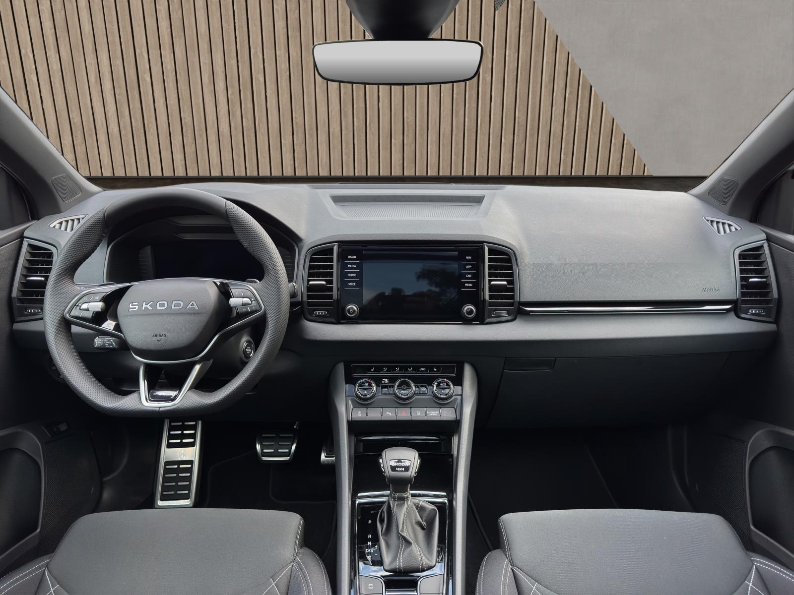 SKODA Karoq SportLine 2.0 TSI 4x4-image-11