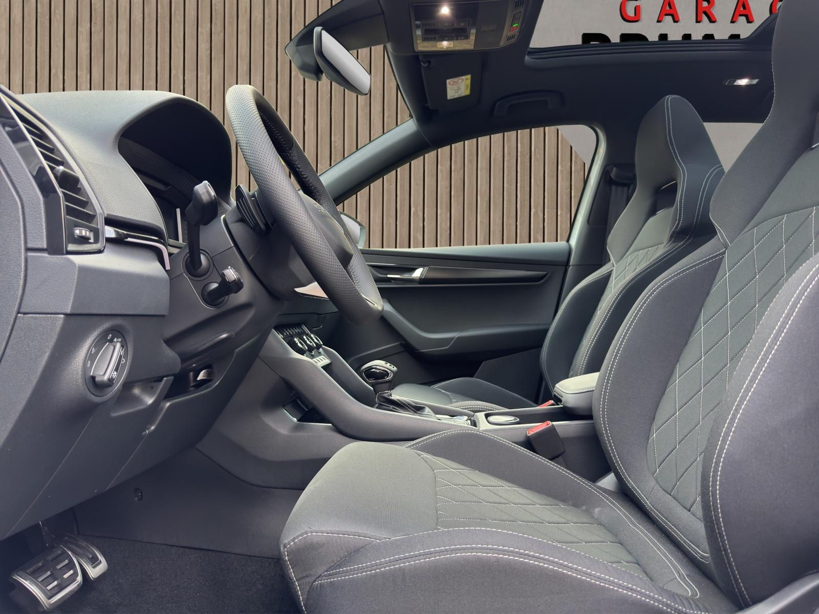SKODA Karoq SportLine 2.0 TSI 4x4-image-9