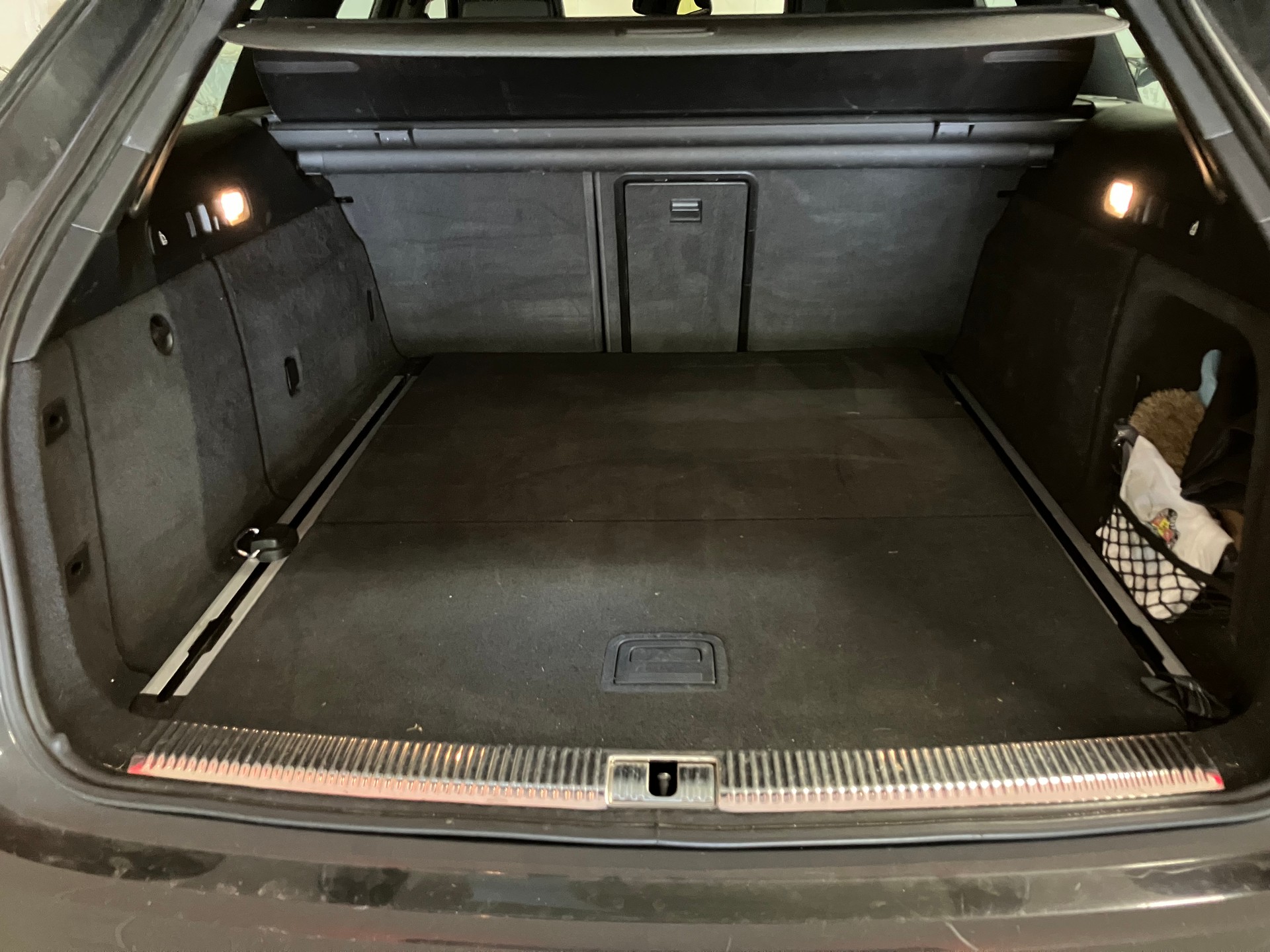 AUDI A6 Avant 3.0 TDI V6 quattro S-Tronic-image-5