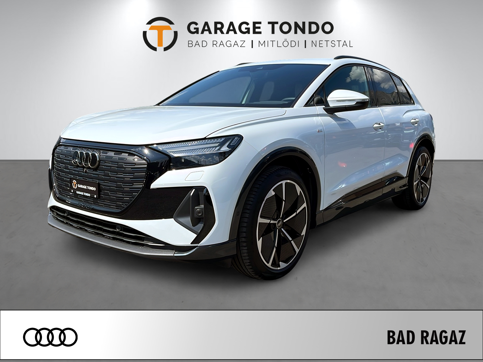 AUDI Q4 e-tron 45 Attraction quattro-image-0