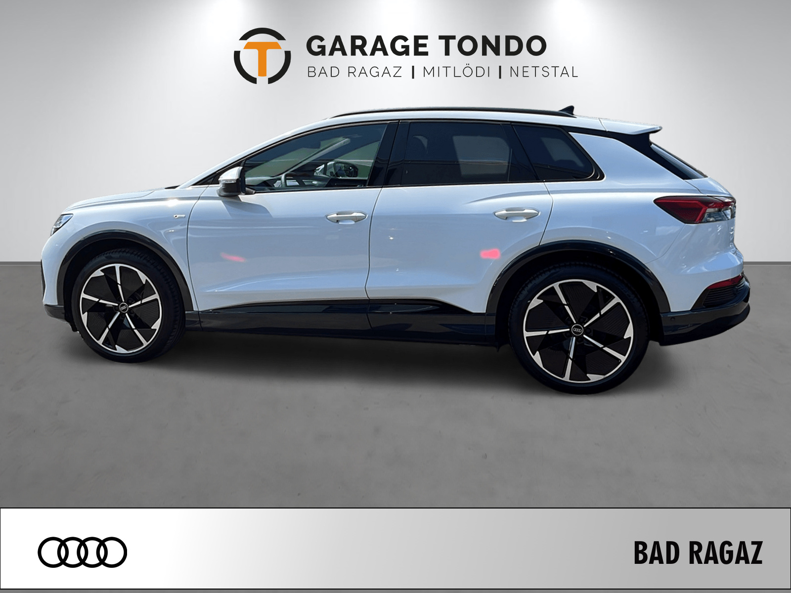 AUDI Q4 e-tron 45 Attraction quattro-image-2