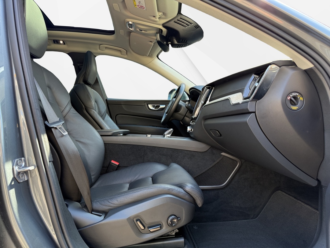 VOLVO XC60 T8 eAWD Inscription Geartronic-image-11