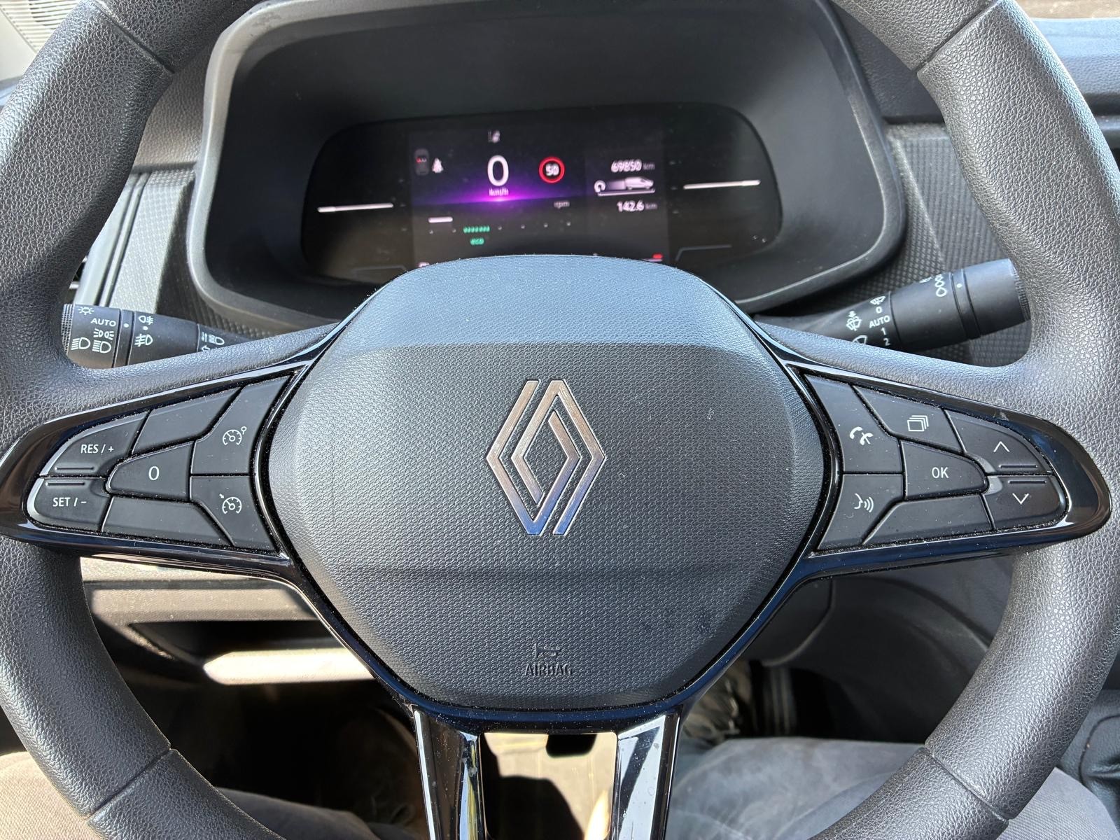 RENAULT Trafic 2.0 Blue dCi110 Advance L2H1 EN-image-12