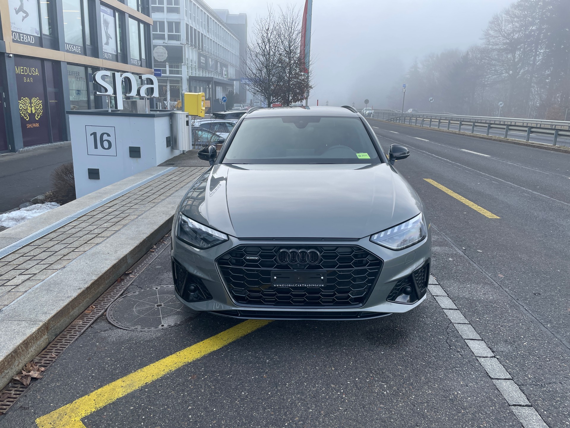 AUDI A4 Avant 45 TFSI S line S-tronic quattro Competition Edition Plus-image-1