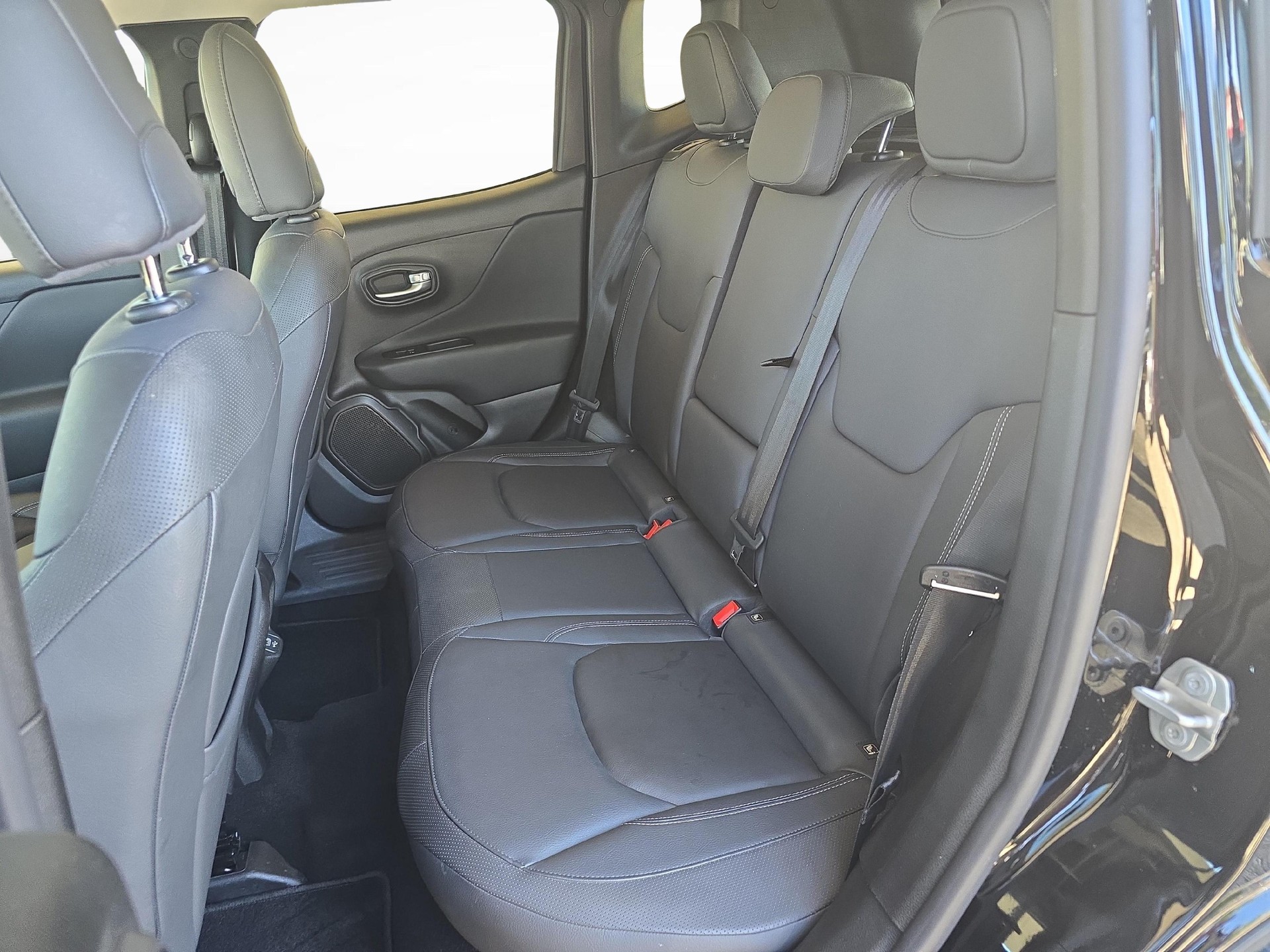 JEEP Renegade 1.3 S 4xe-image-11
