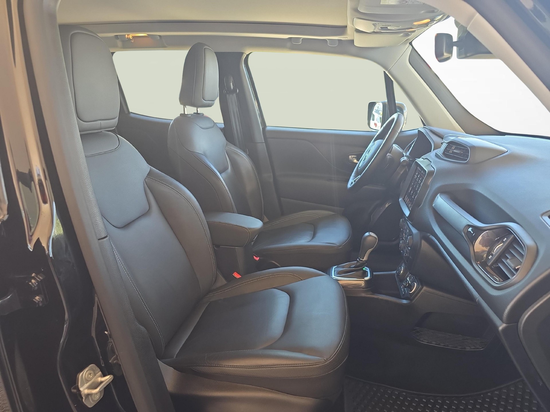 JEEP Renegade 1.3 S 4xe-image-10
