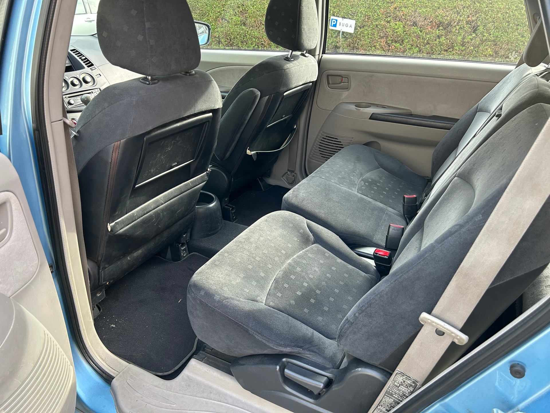 MITSUBISHI Grandis 2.4 16V Invite-image-9