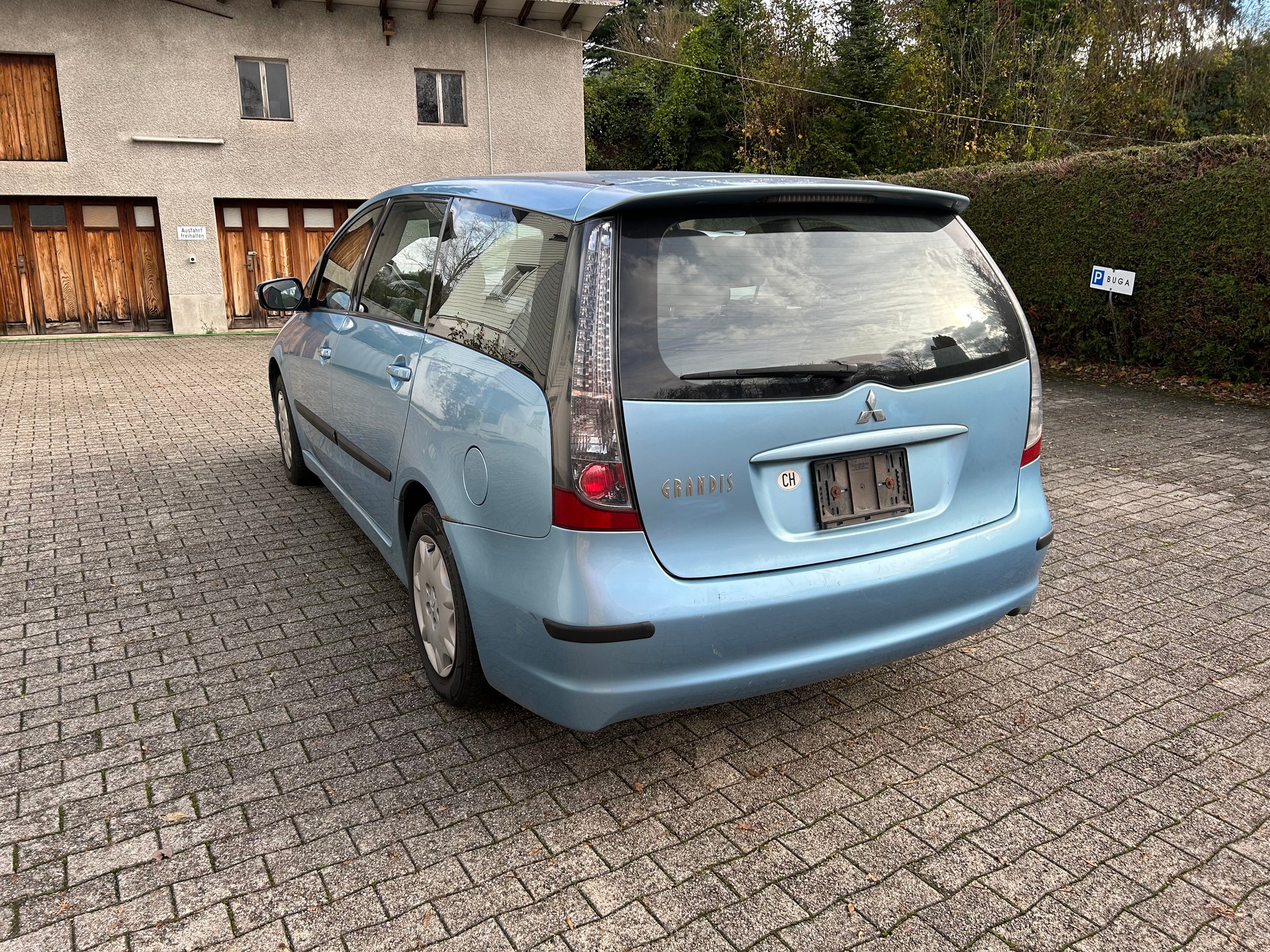 MITSUBISHI Grandis 2.4 16V Invite-image-3