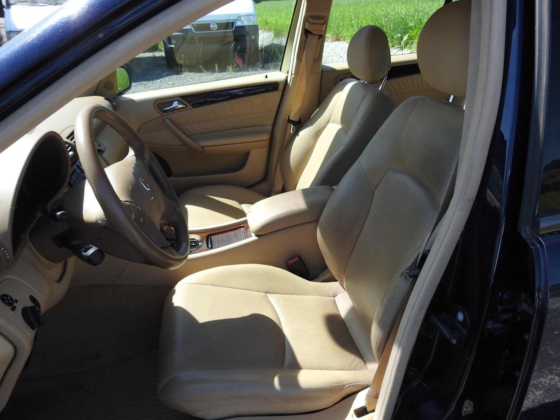 MERCEDES-BENZ C 320 Elégance Automatic-image-13