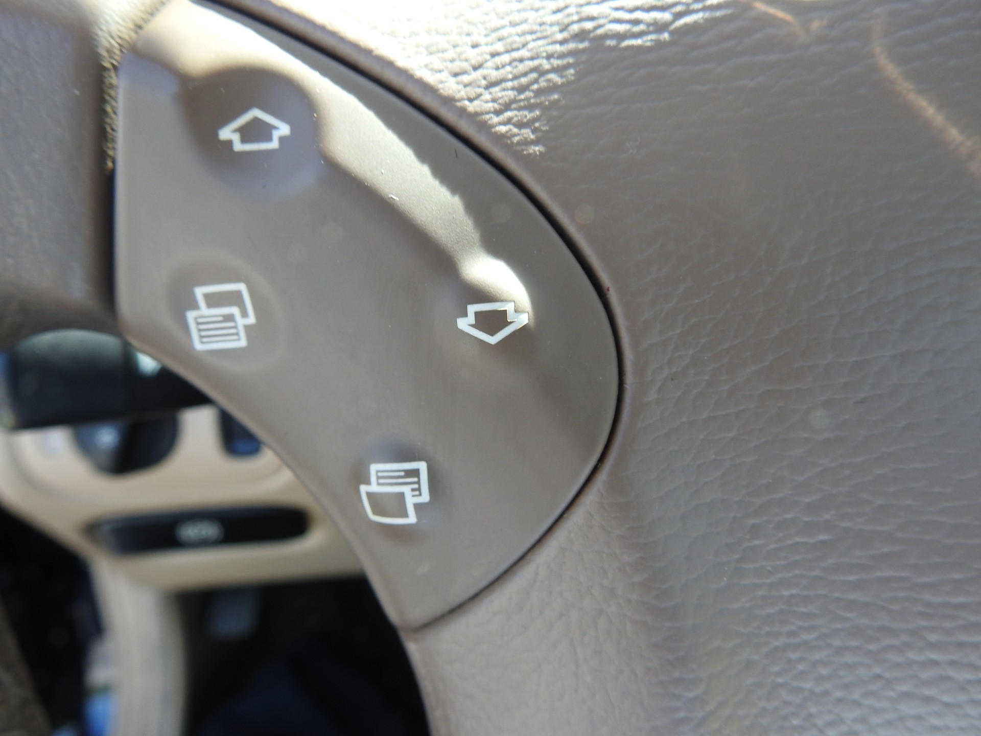 MERCEDES-BENZ C 320 Elégance Automatic-image-25
