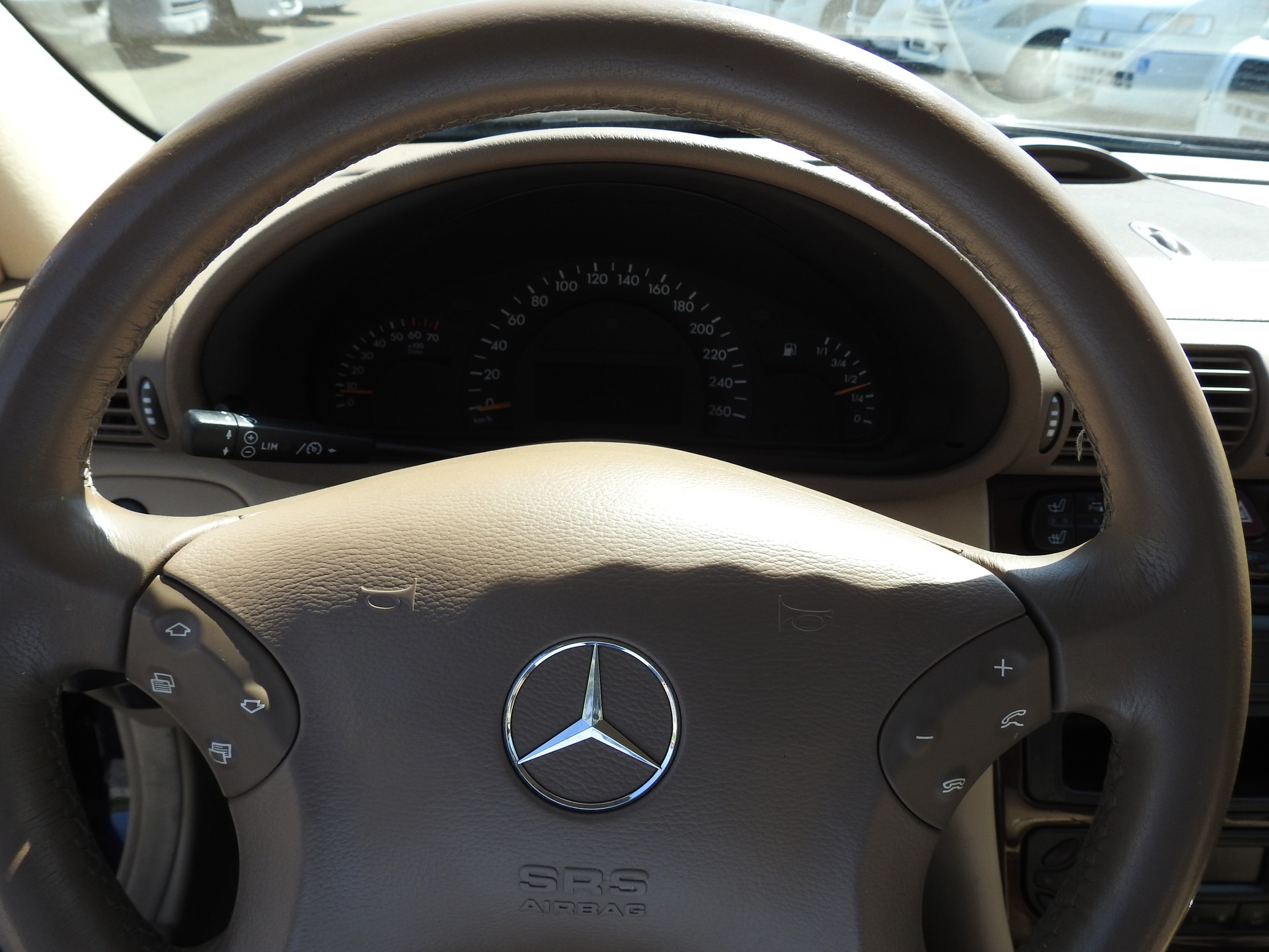 MERCEDES-BENZ C 320 Elégance Automatic-image-27