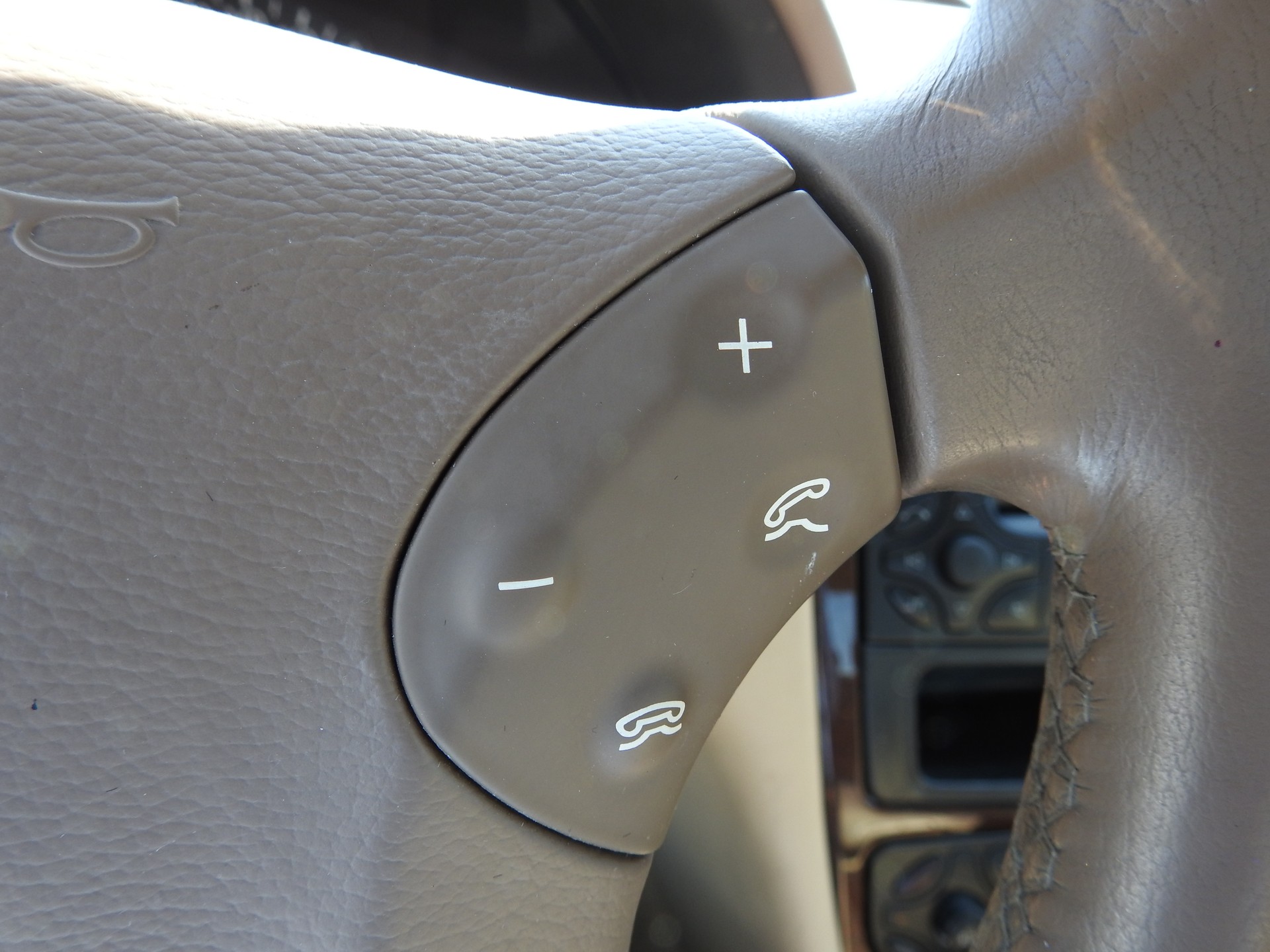 MERCEDES-BENZ C 320 Elégance Automatic-image-24