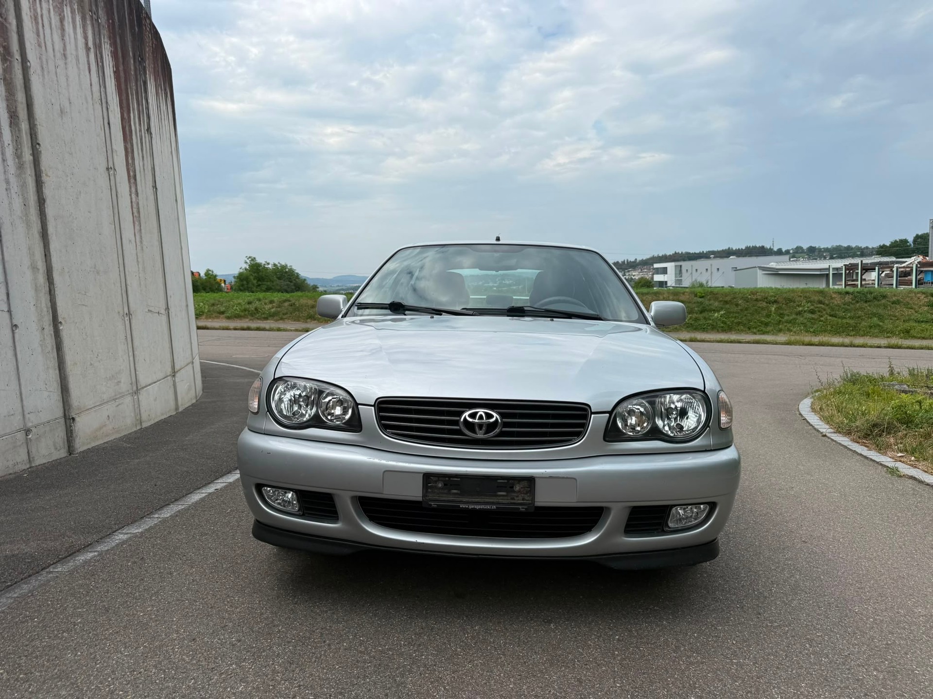 TOYOTA Corolla 1.6 Linea Sol plus-image-0