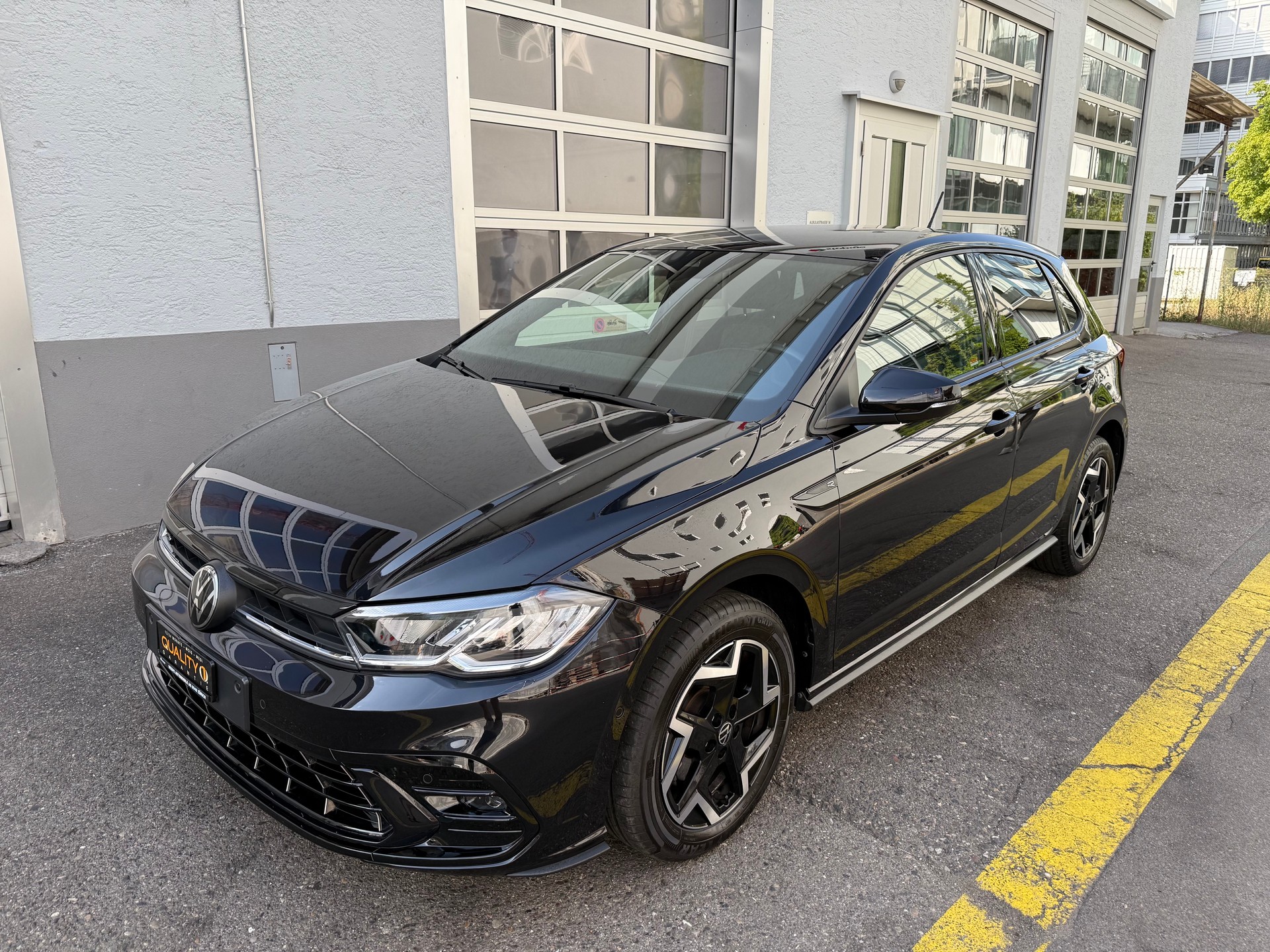 VW Polo 1.0 TSI R-Line DSG-image-2