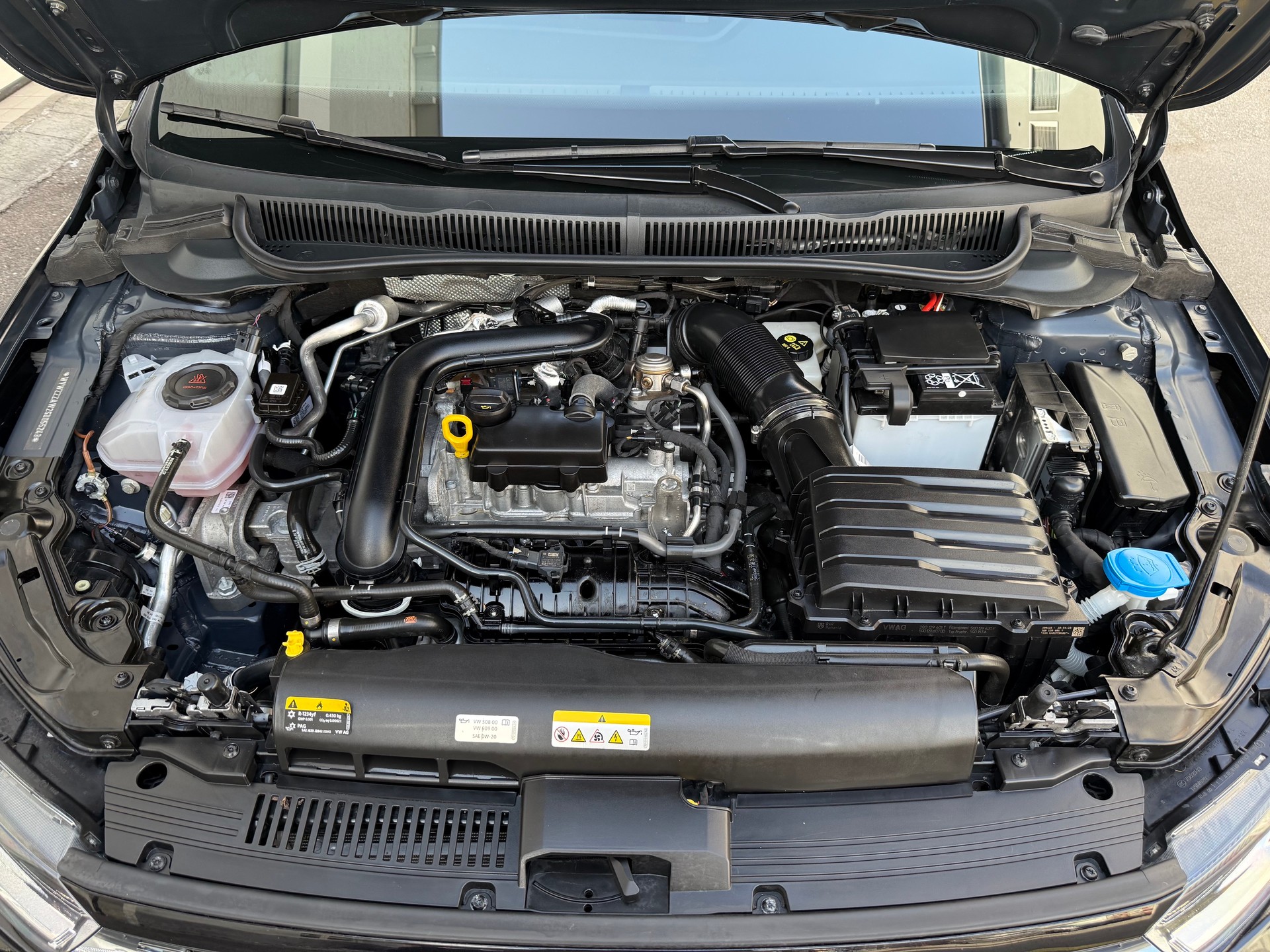 VW Polo 1.0 TSI R-Line DSG-image-14