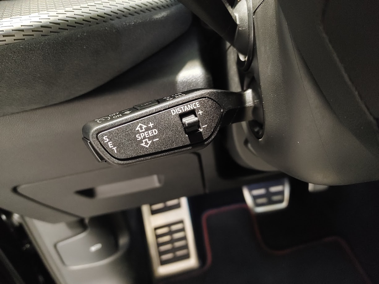 AUDI SQ5 TFSI quattro S-tronic-image-5